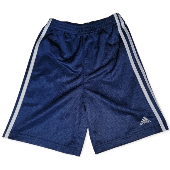 𝅺boys Adidas Shorts - Picture 1 of 3